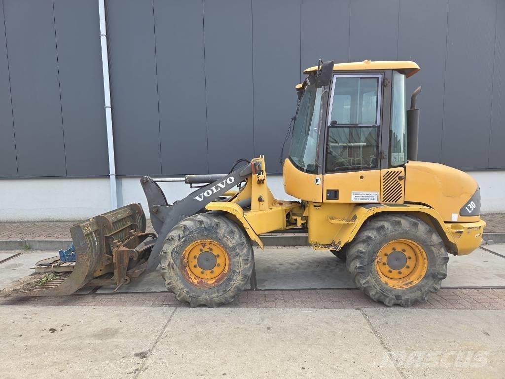 Volvo L 30 B Hjullastere