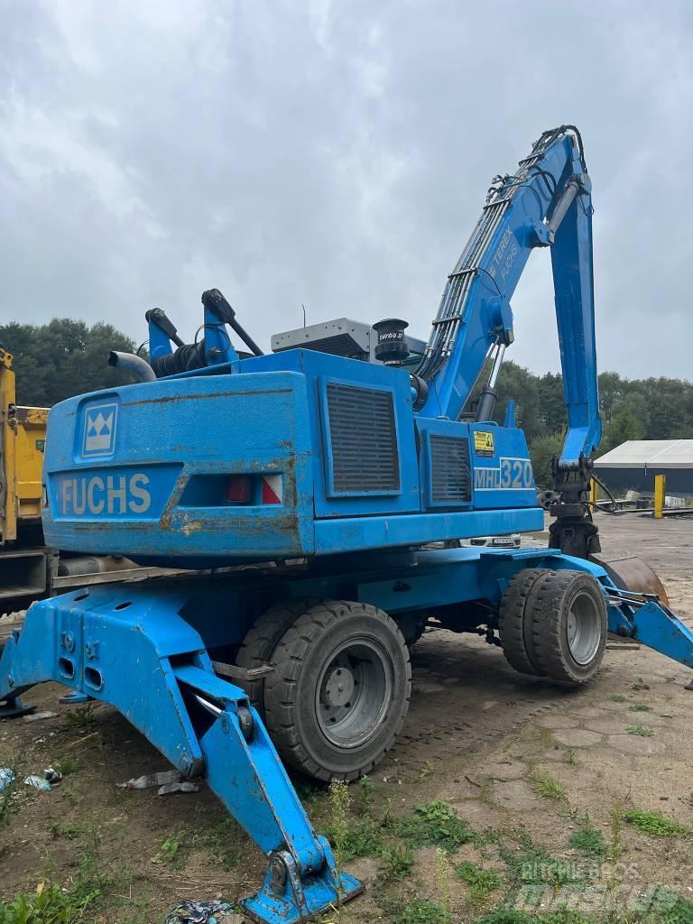 Fuchs MHL 320 Hjulgravere
