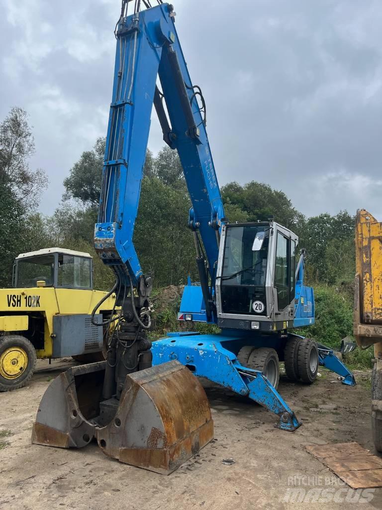 Fuchs MHL 320 Hjulgravere