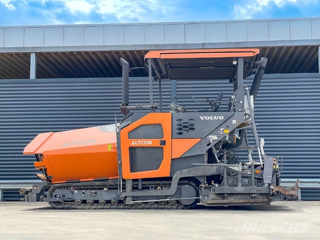 Volvo P7820C Asfaltutleggere