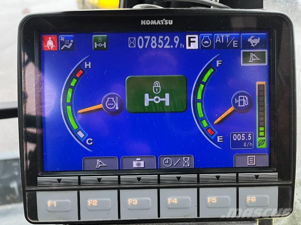 Komatsu PW148-10 Hjulgravere