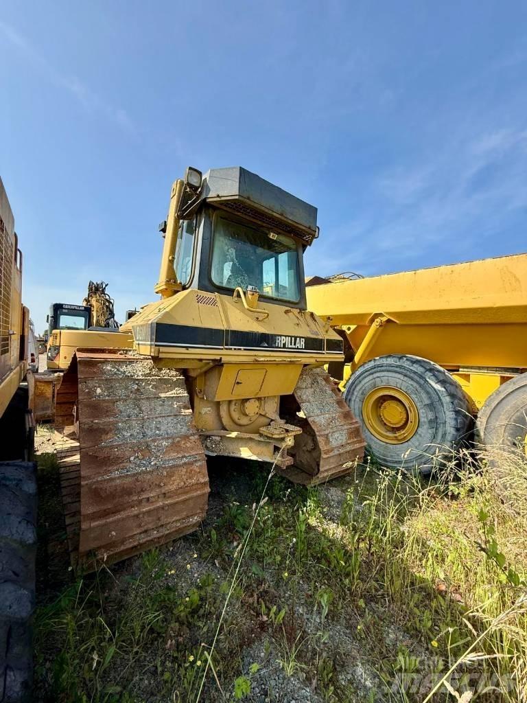 CAT D 6 M LGP Dozere Beltegående