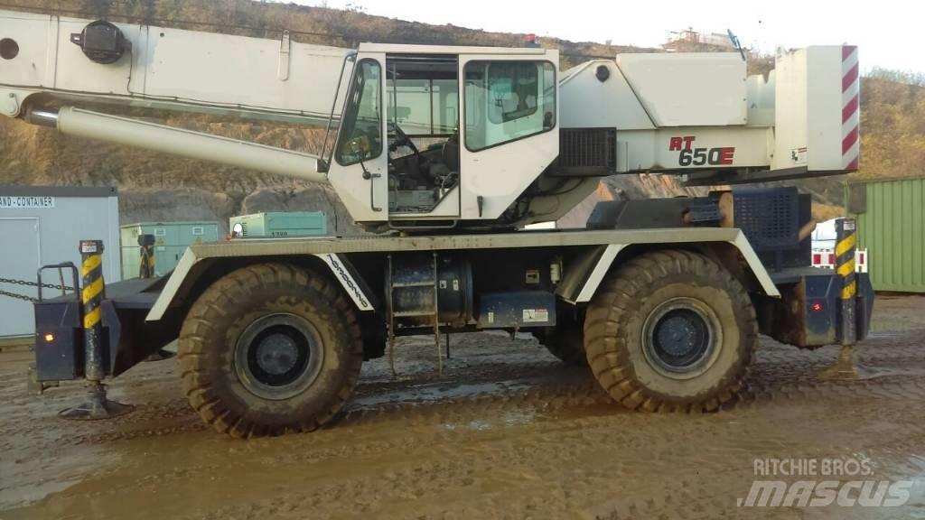 Grove RT 650 E Røff terreng kraner