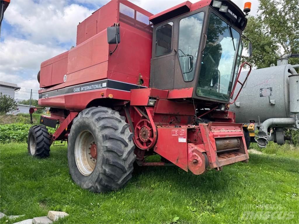 Case IH 1680 Axial Skurtreskere