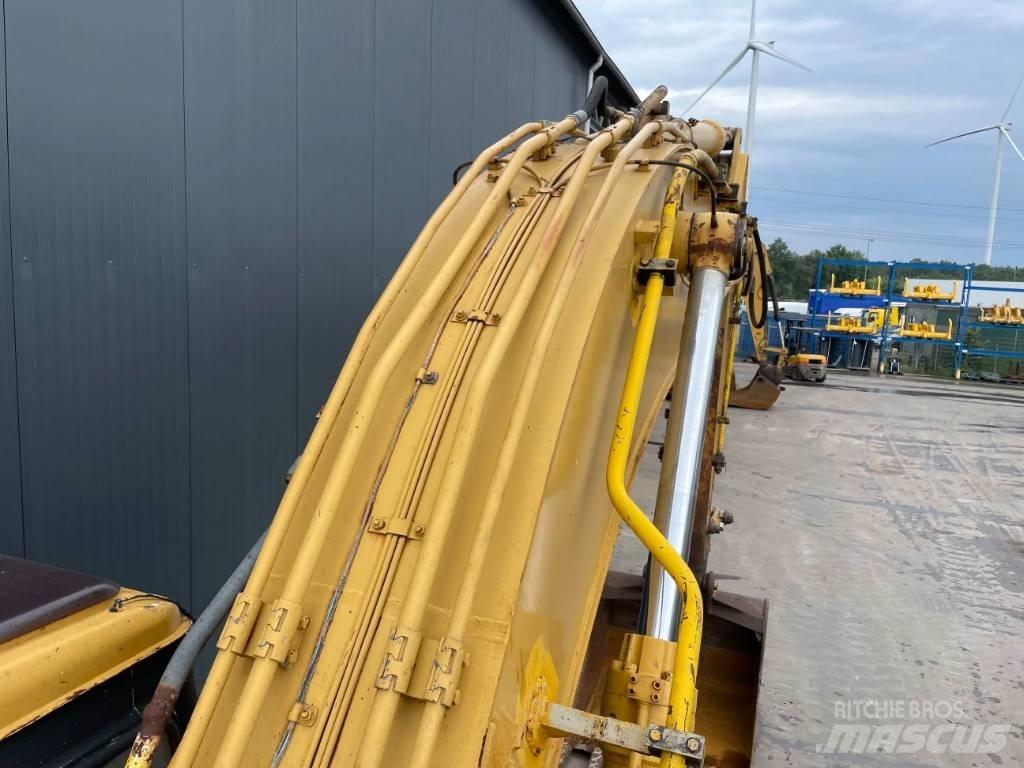 CAT 325LN Beltegraver