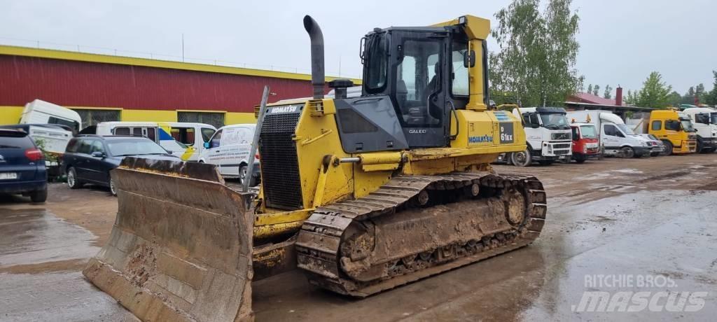 Komatsu D 61 EX-15 Dozere Beltegående