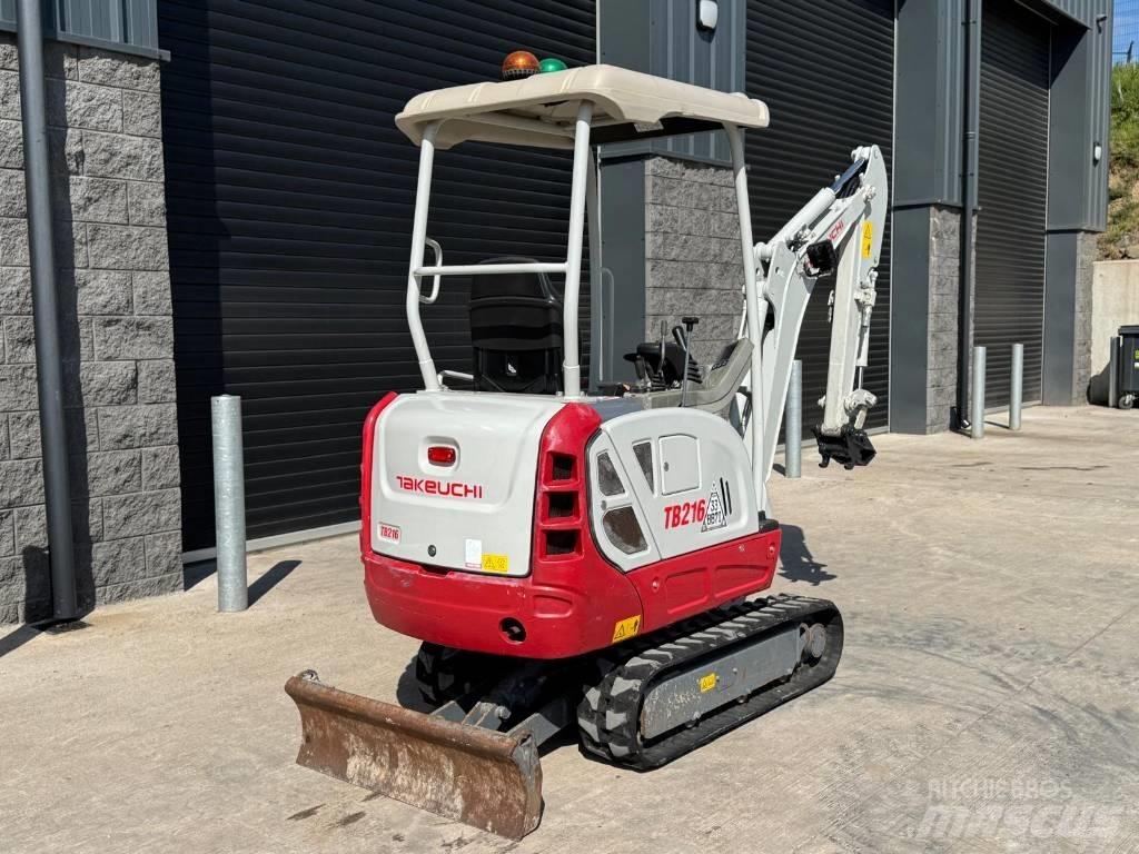 Takeuchi TB 216 Minigravere <7t