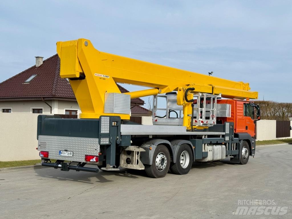 Wumag WT 530 Bilmontert lift