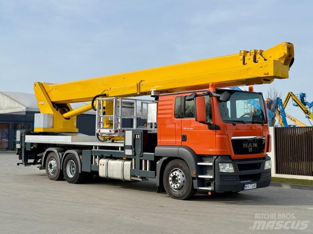 Wumag WT 530 Bilmontert lift