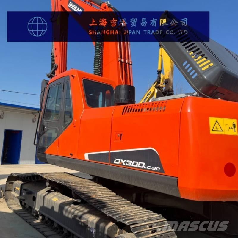 Doosan DX 300 Beltegraver