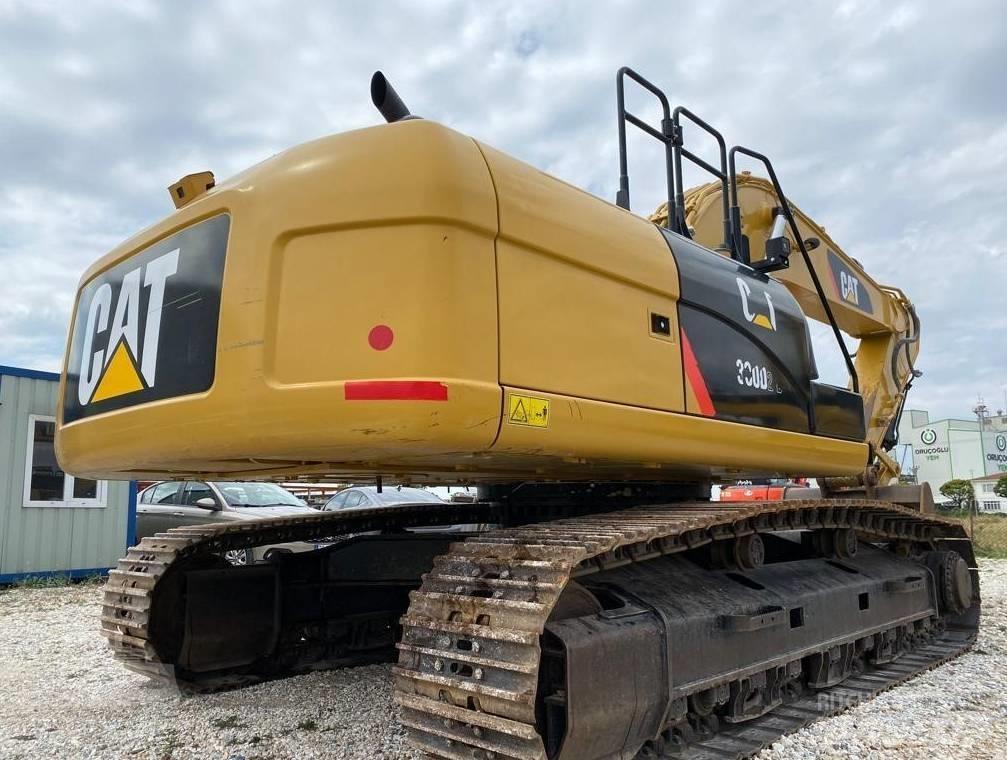 CAT 330D2L Beltegraver