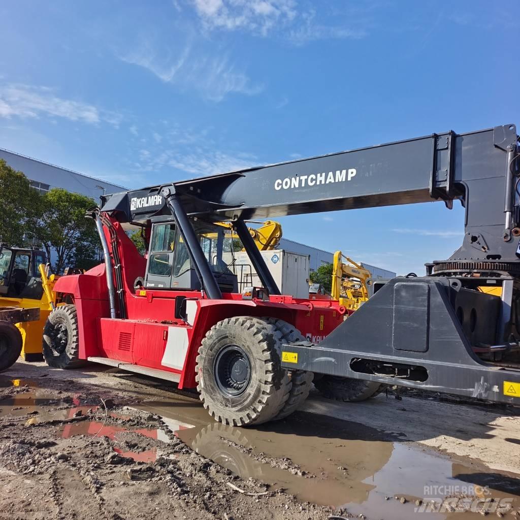 Kalmar DRT 450 Reachstackere