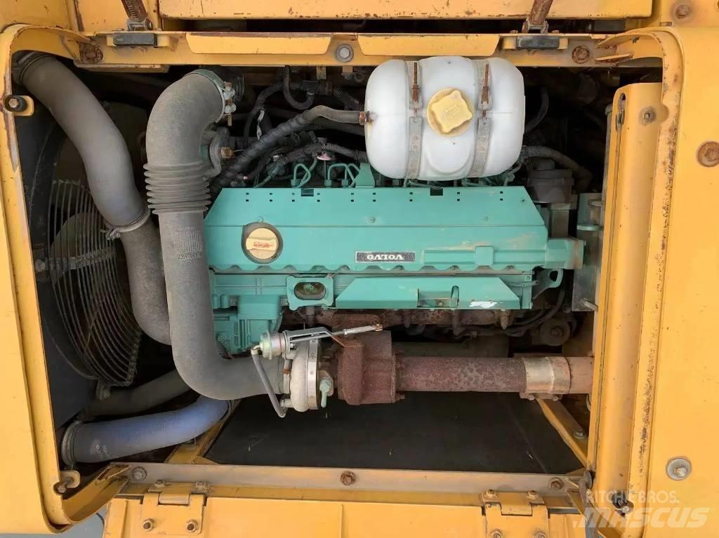 Volvo EC210D Beltegraver