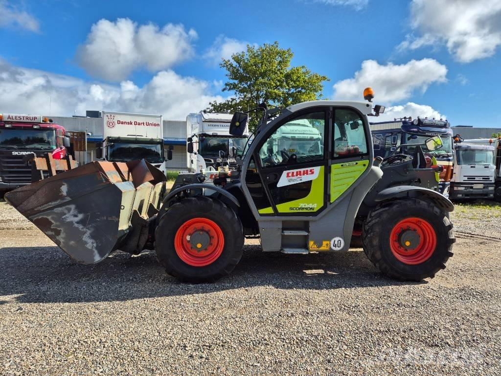 CLAAS Scorpion 7044 Teleskoplastere for Landbruk