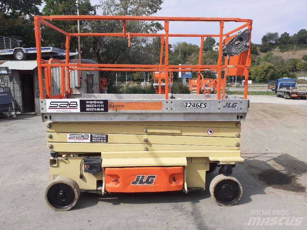 JLG 3246 ES Sakselifter