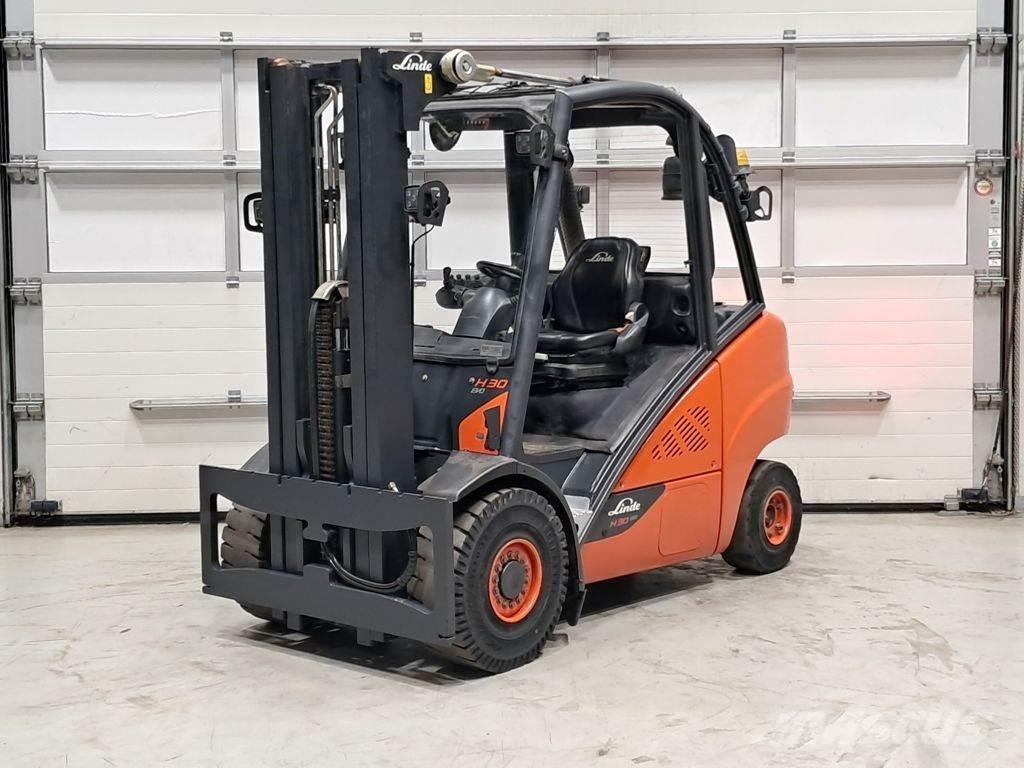 Linde H30D-02 Diesel Trucker