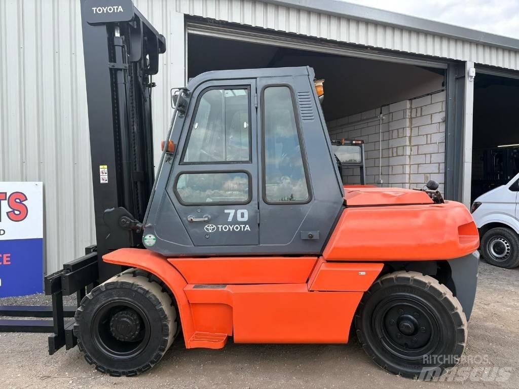 Toyota 5 FD 70 Diesel Trucker