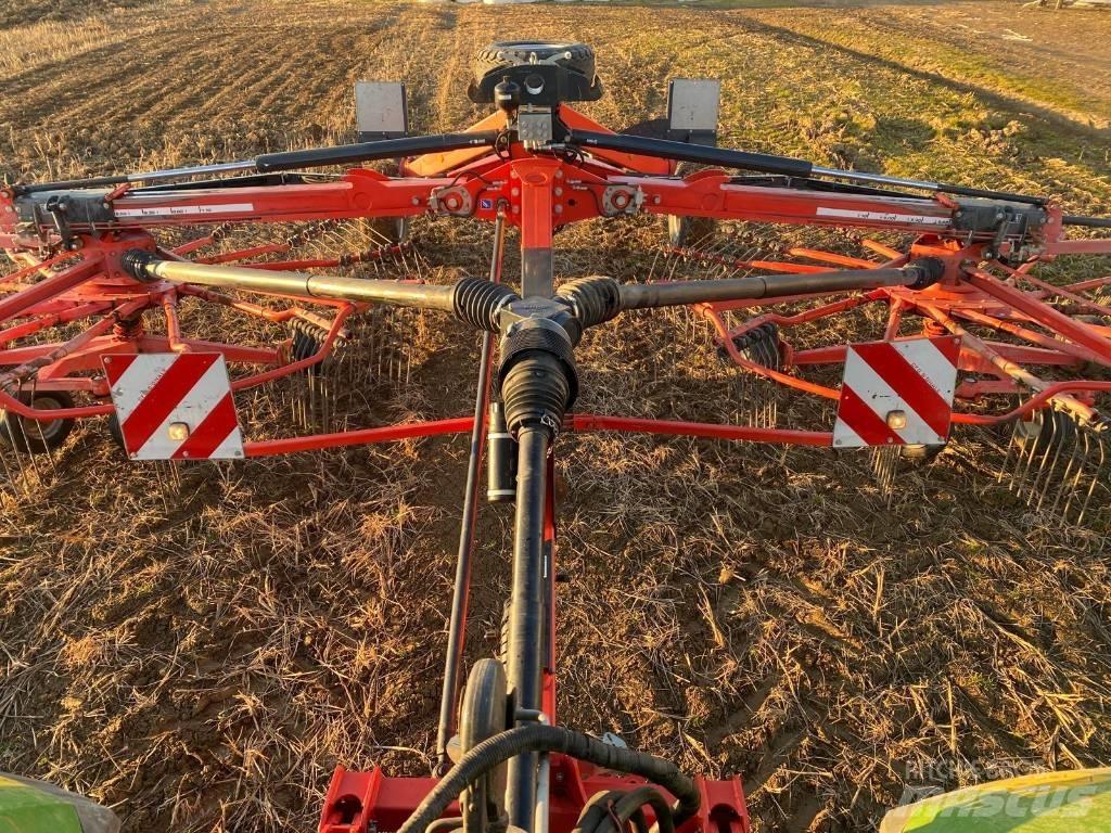 Kuhn GA 8731 Raker og høyvendere