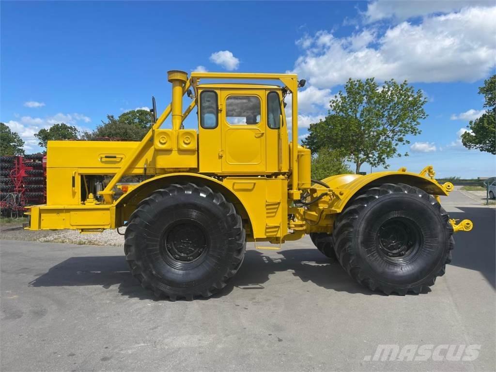 Kirovets K 701 V12 Traktorer