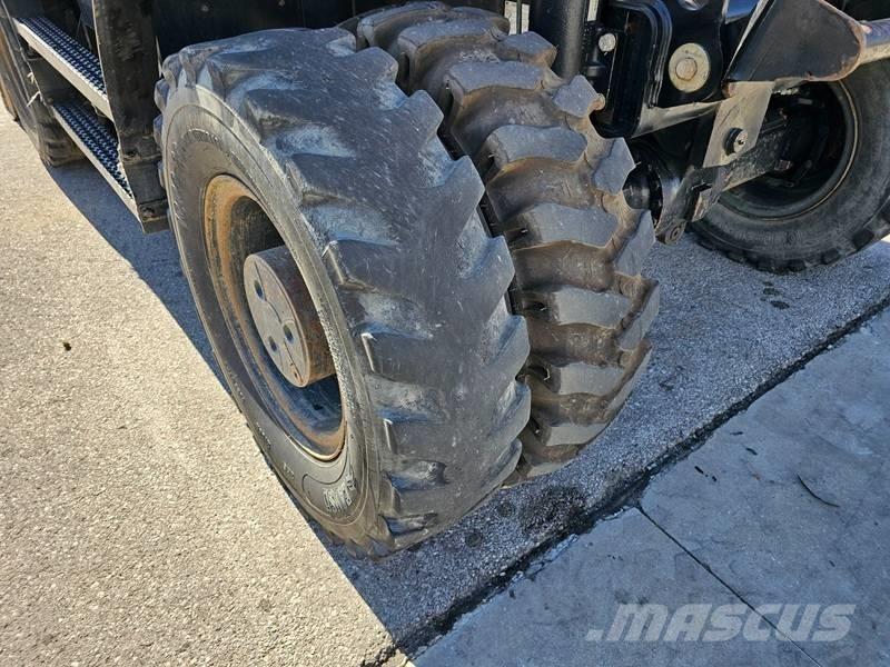 CAT M 320F Hjulgravere