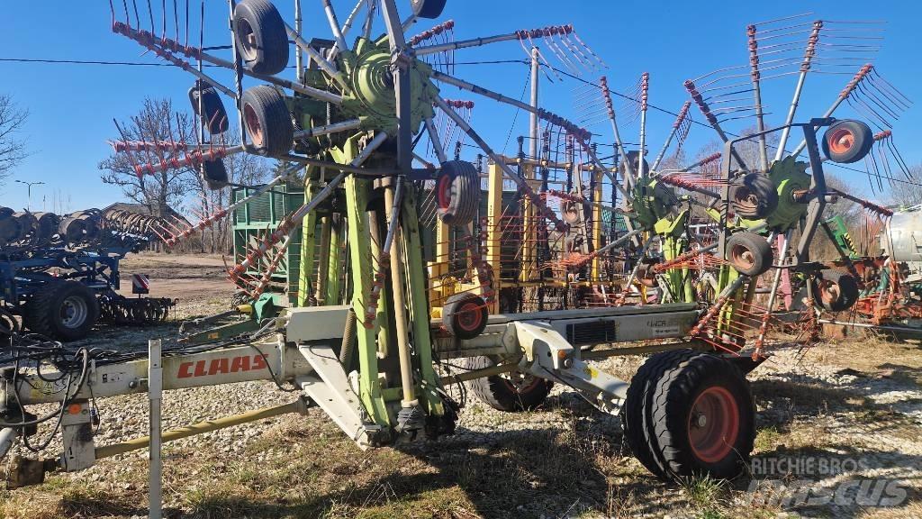 CLAAS Liner 3500 Svanser