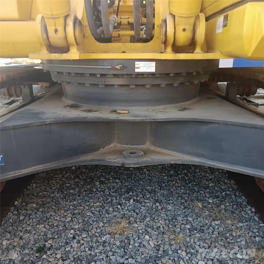 Komatsu PC360-7 Beltegraver