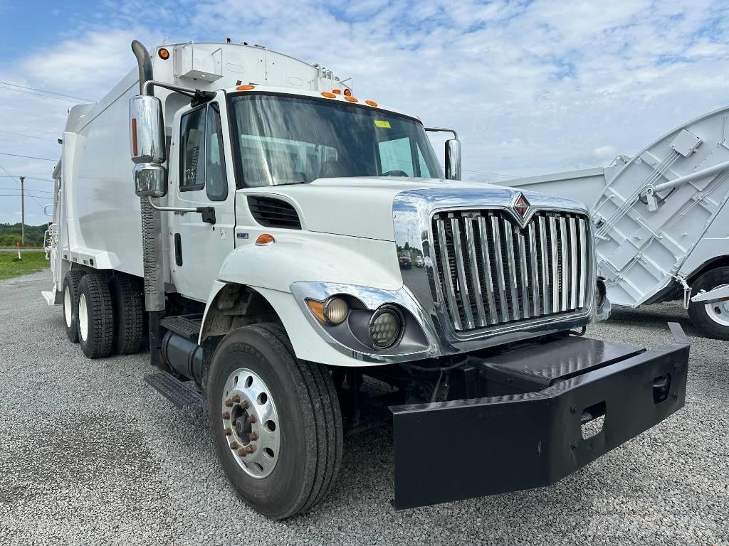 International 7400 Renovasjonsbil