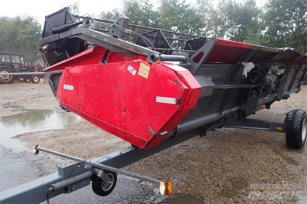 Massey Ferguson - Skurtresker tilbehør