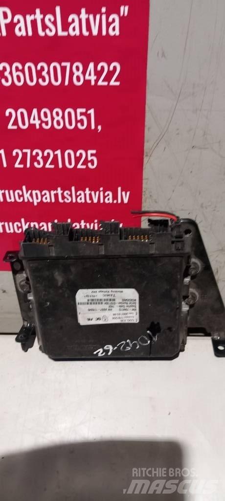 Scania R 420.  1781256 Lys - Elektronikk