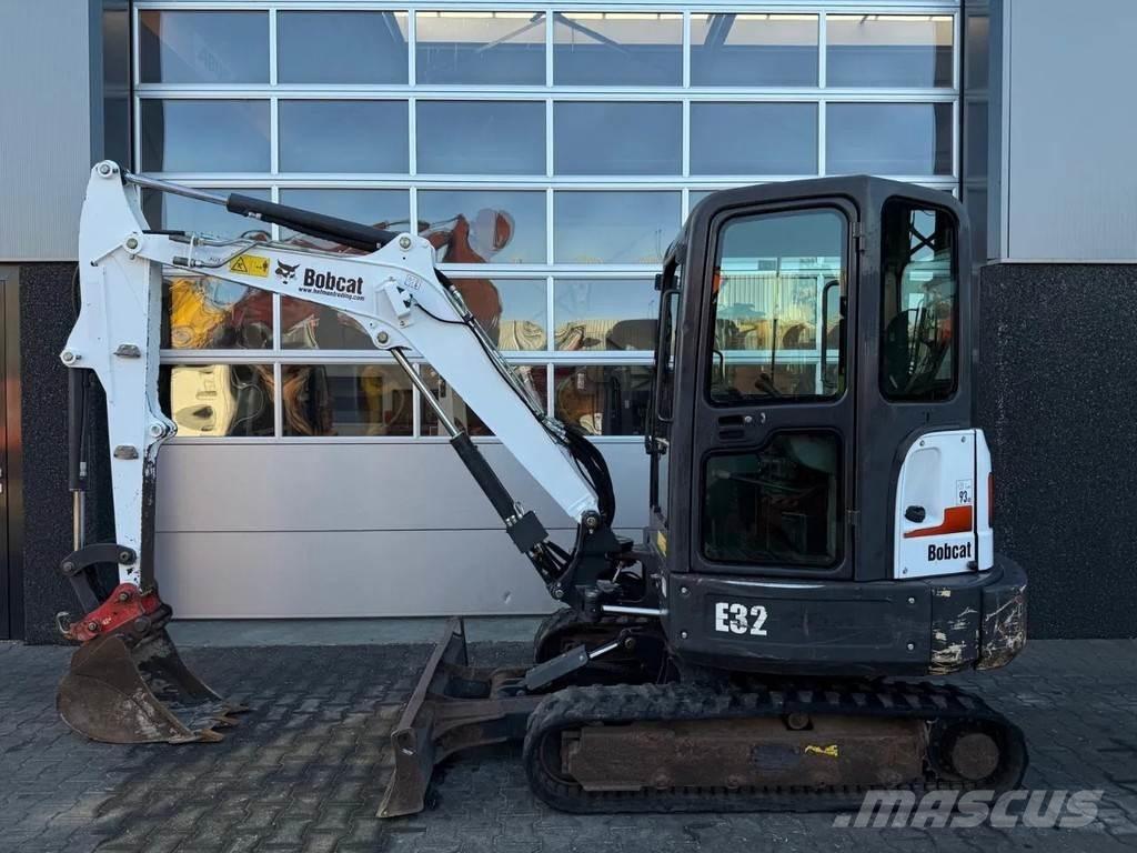 Bobcat E32 Minigravere <7t