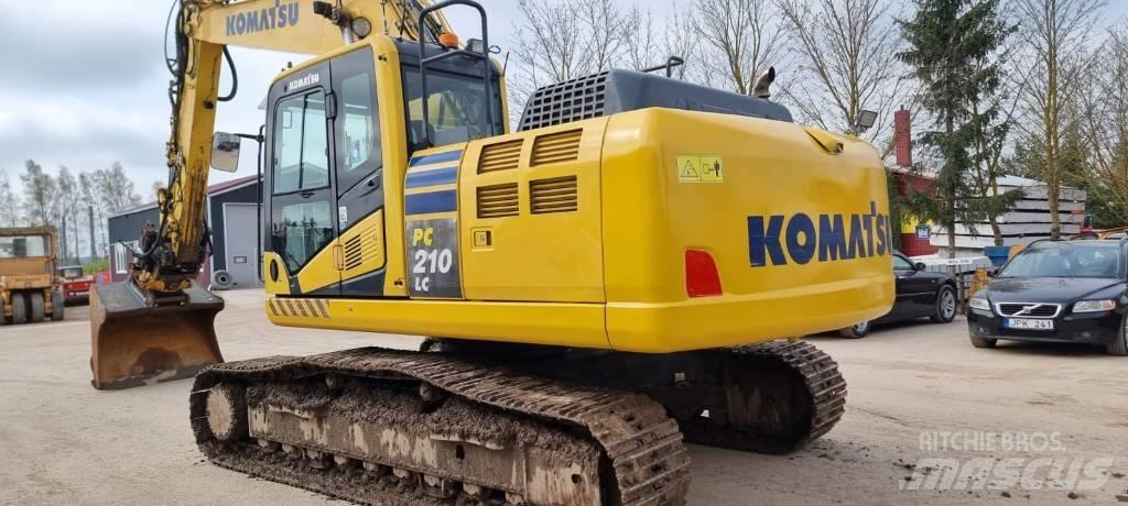 Komatsu PC 210 LC-10 Beltegraver