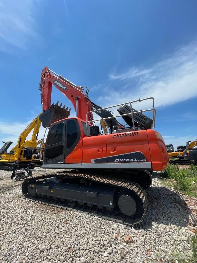 Doosan DX 300 LC Beltegraver