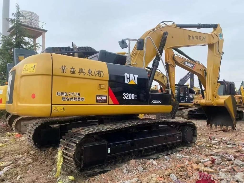CAT CAT320D Beltegraver