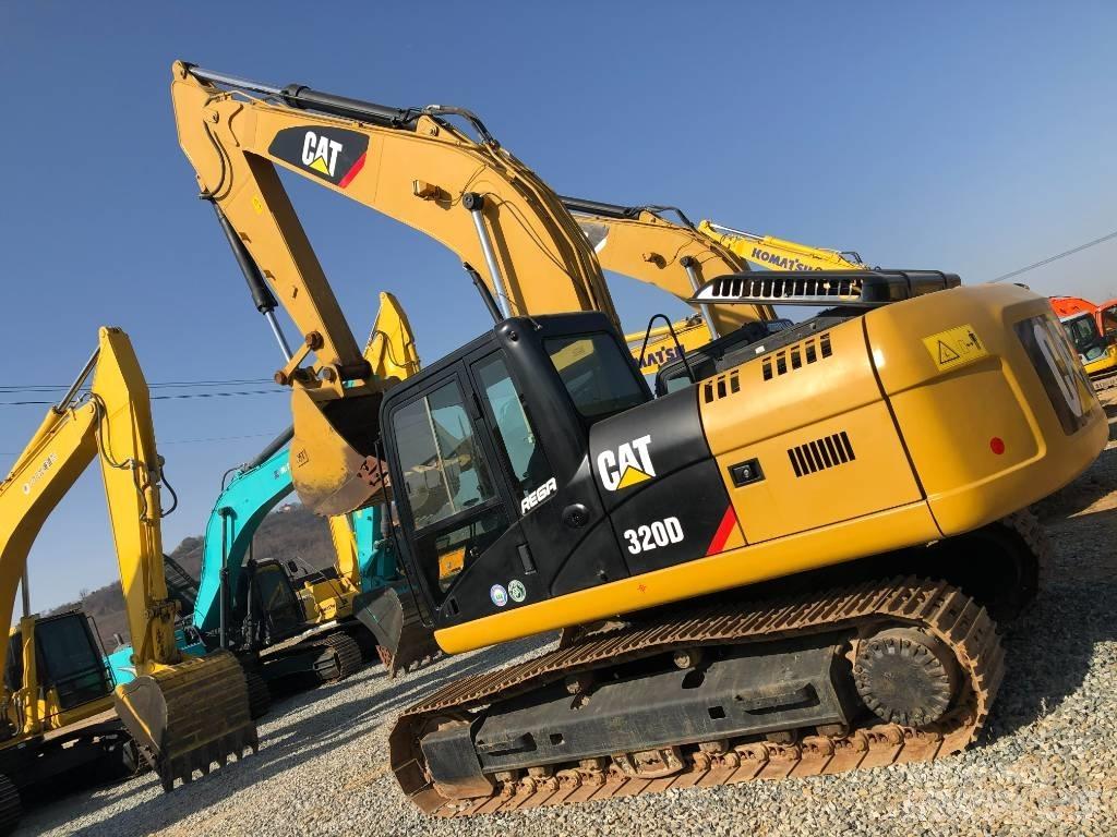 CAT 320 D Beltegraver