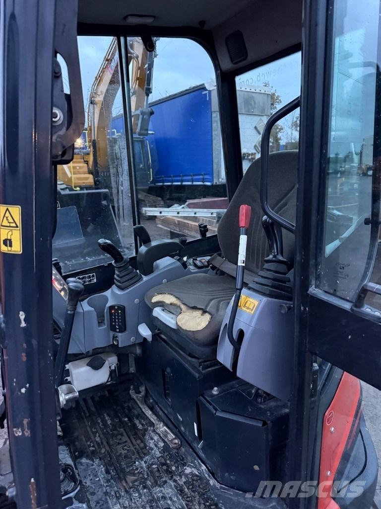 Kubota U 27-4 Minigravere <7t