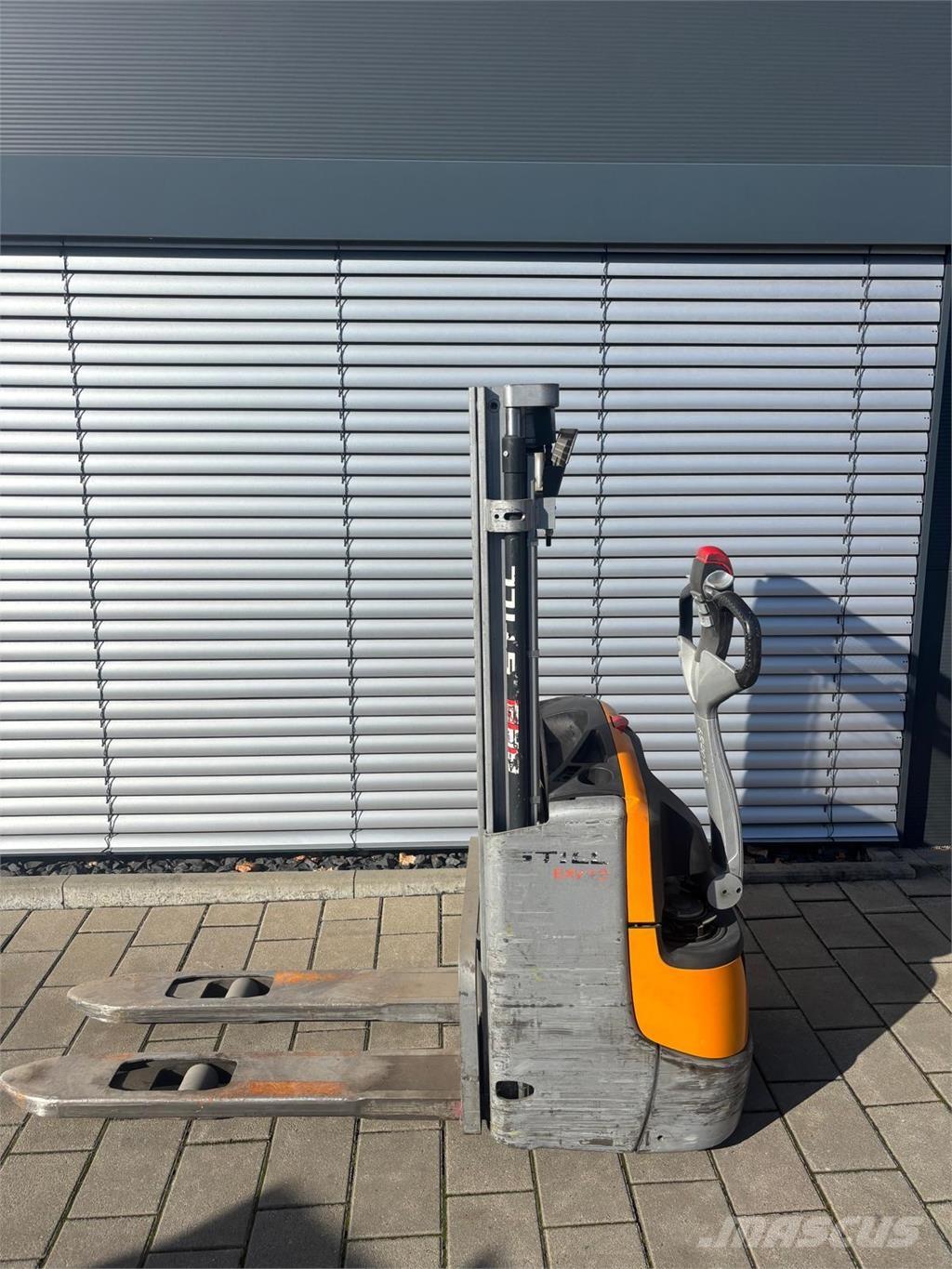 Still EXV12 Stablere