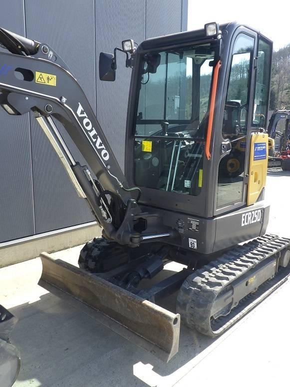 Volvo ECR 25 D Minigravere <7t