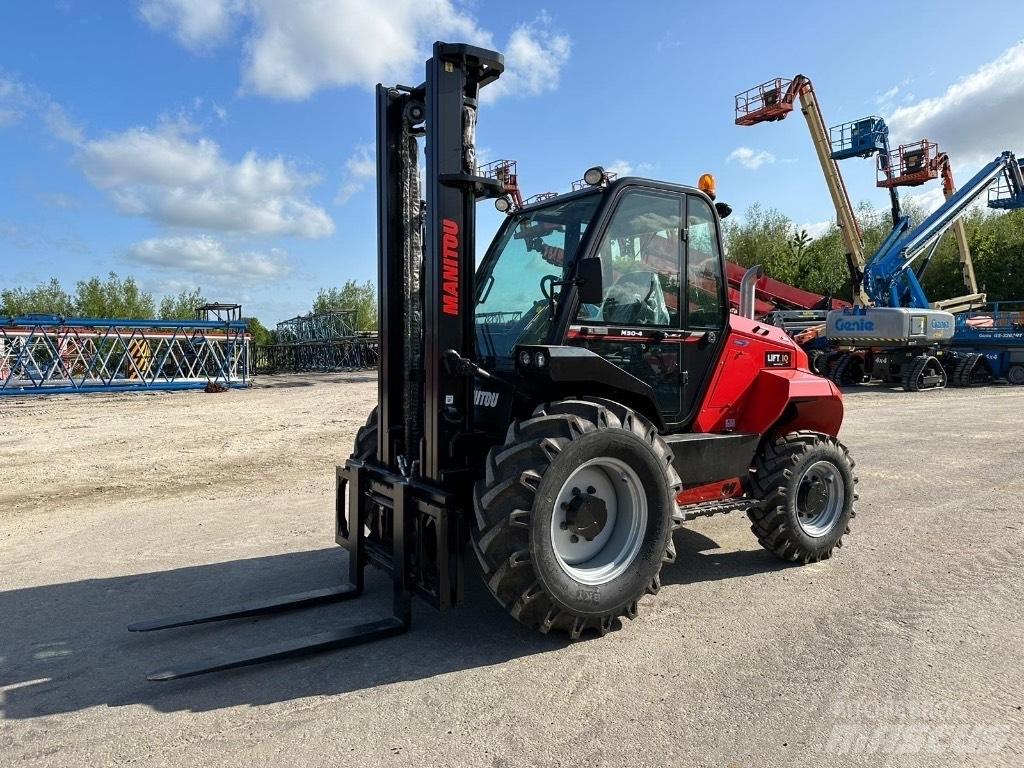 Manitou M 30.4 Terrenggående gaffeltruck