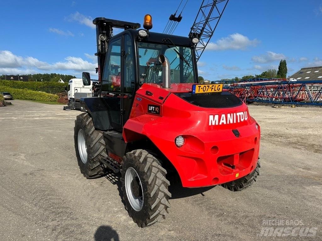Manitou M 30.4 Terrenggående gaffeltruck