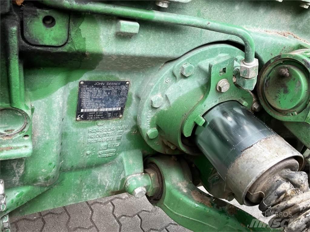 John Deere 8320R Traktorer