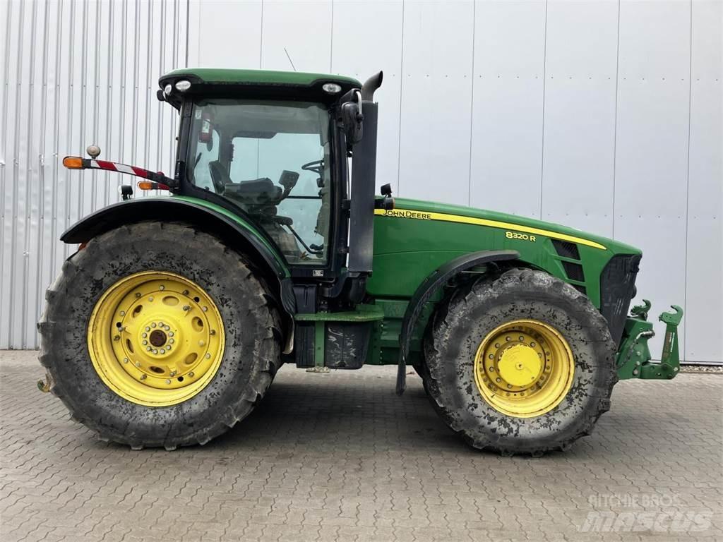 John Deere 8320R Traktorer