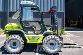 Agria TH350 Terrenggående gaffeltruck