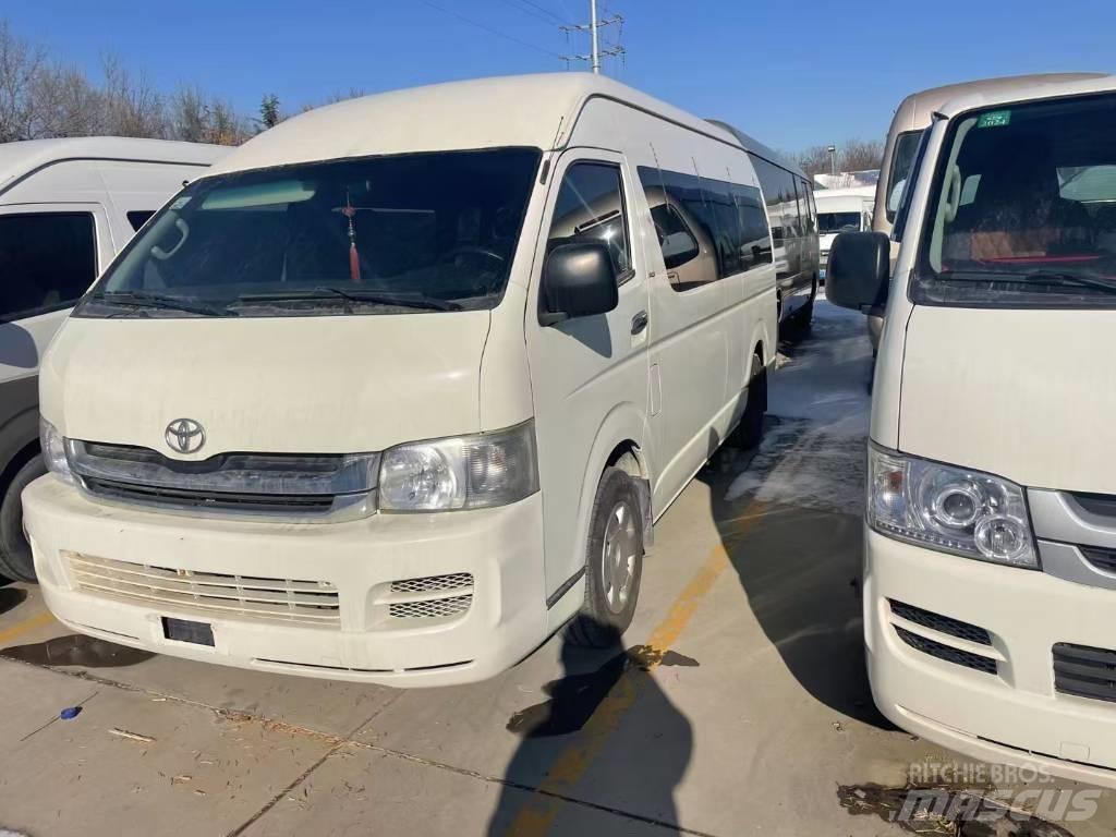 Toyota Hiace Intercity busser