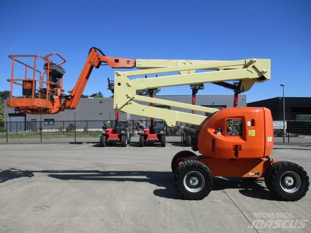 JLG 450 AJ (895) Selvgående bomlifter