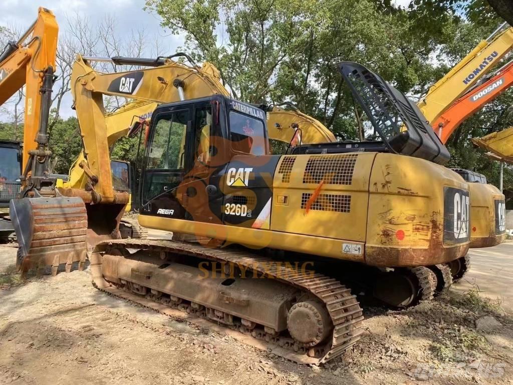 CAT 326 D2 Beltegraver