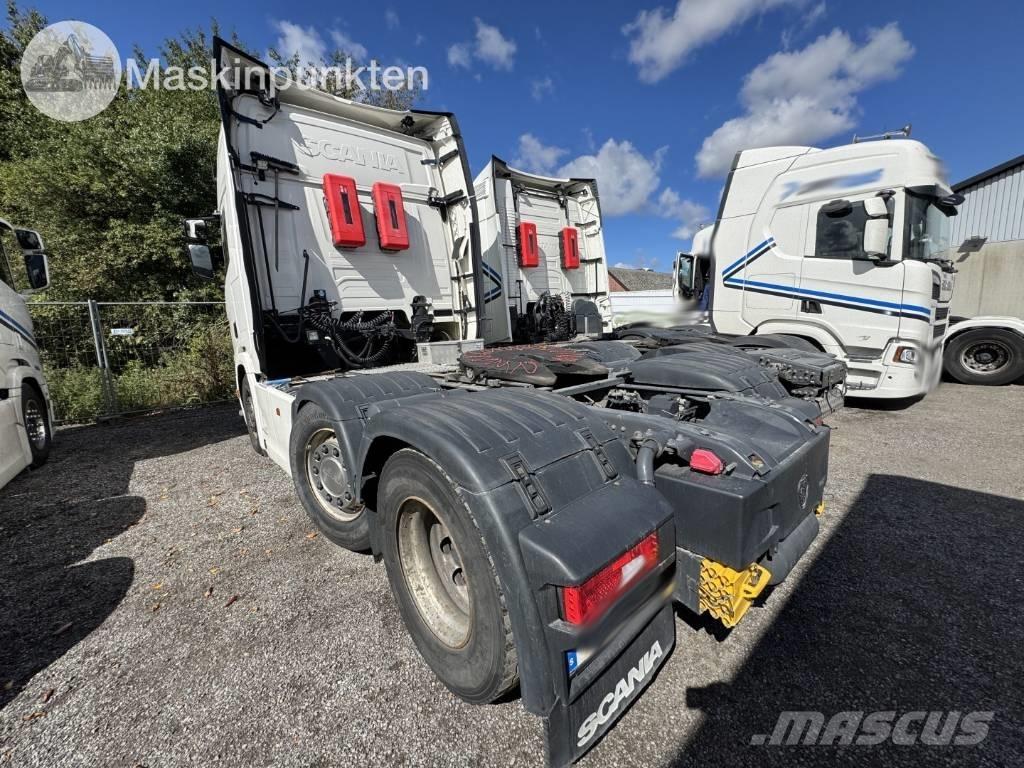 Scania R 500 Trekkvogner