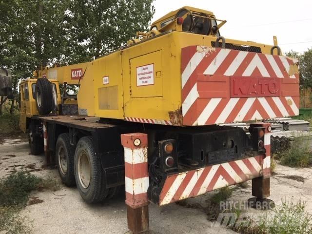 Kato KR 20 Røff terreng kraner