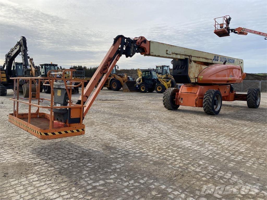 JLG 1250AJP Leddede bomlifter