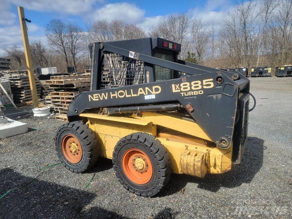 New Holland LX 885 Kompaktlastere
