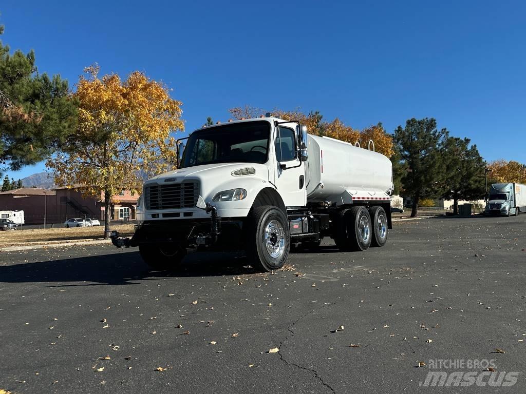 Freightliner M2 Vanningsvogn for støvdemping